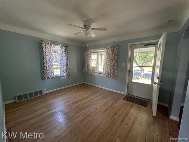 1939 Bonner Street, Ferndale, MI 48220