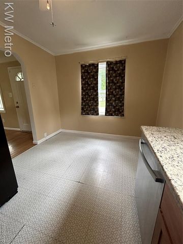 1939 Bonner Street, Ferndale, MI 48220