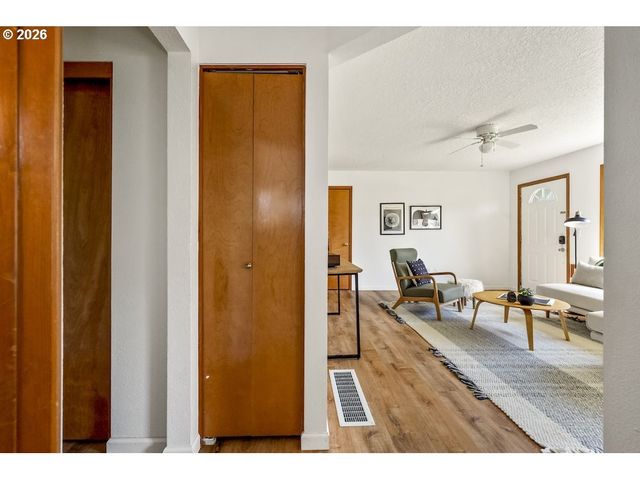 1149 Se 88TH Ave, Portland, OR 97216
