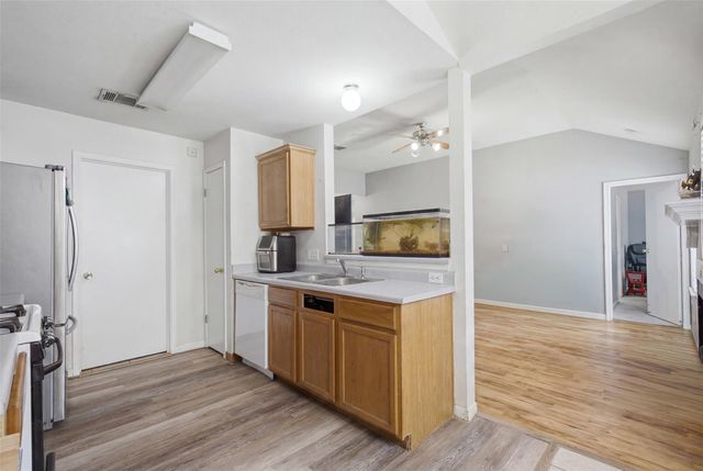 218 Juniper ST, Georgetown, TX 78626