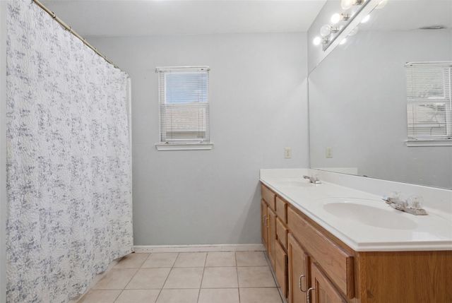 218 Juniper ST, Georgetown, TX 78626