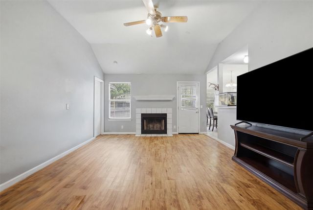 218 Juniper ST, Georgetown, TX 78626