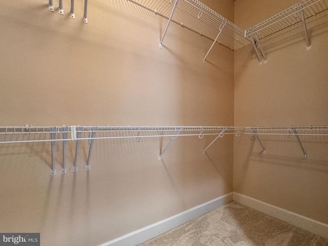 102 PEARL ST, Herndon, VA 20170