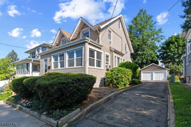 19 Ashwood Ter, West Orange Twp., NJ 07052