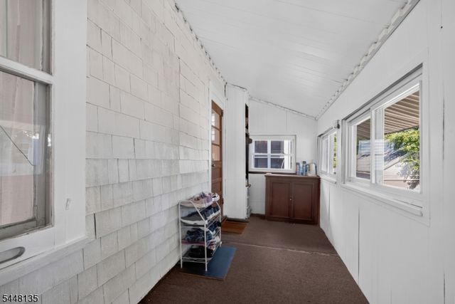 19 Ashwood Ter, West Orange Twp., NJ 07052