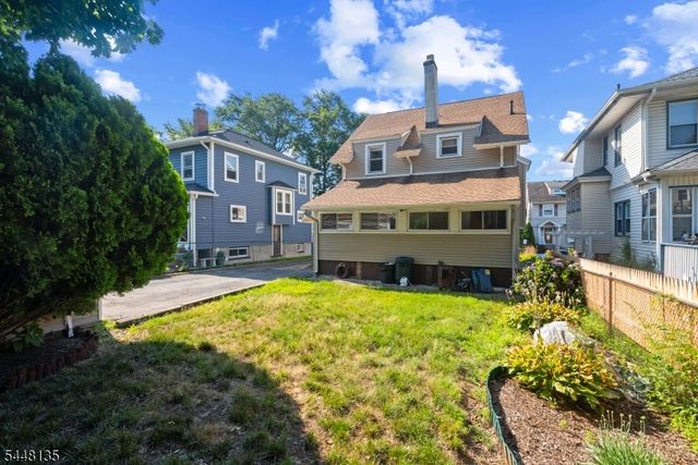 19 Ashwood Ter, West Orange Twp., NJ 07052