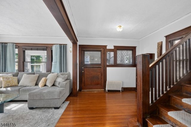 19 Ashwood Ter, West Orange Twp., NJ 07052