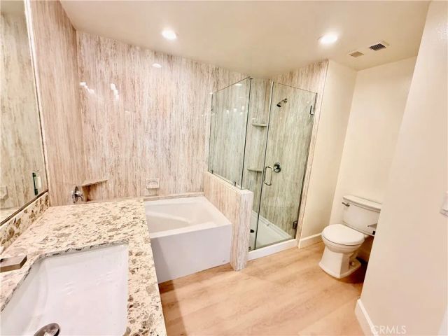 1310 E Ocean 407, Long Beach, CA 90802