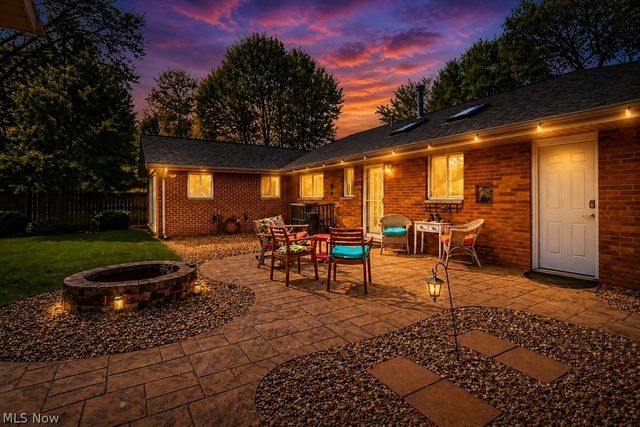 7580 Primrose Drive, Mentor On The Lake, OH 44060
