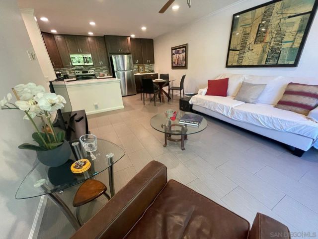 2510 Torrey pines Rd 413, La Jolla, CA 92037