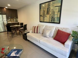 2510 Torrey pines Rd 413, La Jolla, CA 92037