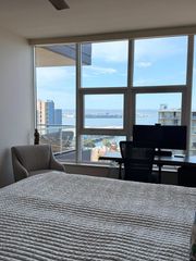 1325 Pacific Highway 1301, San Diego, CA 92101