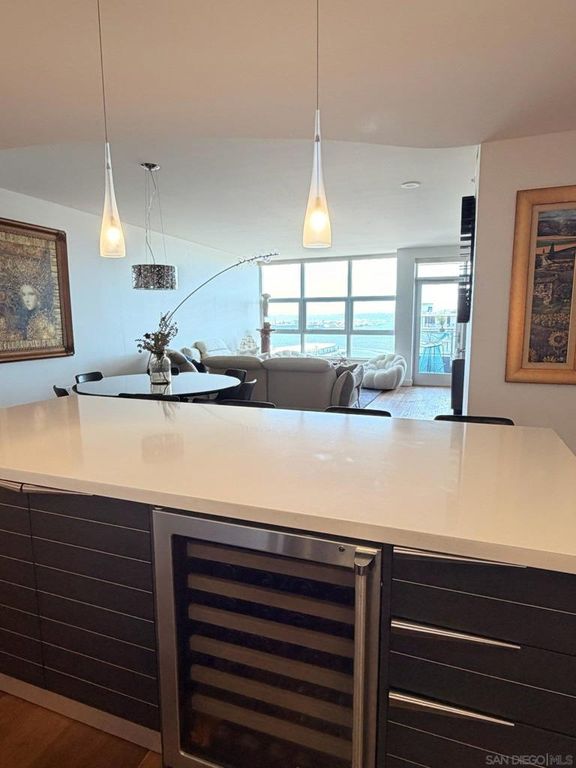 Image 10 of property listing at 1325 Pacific Highway 1301, San Diego, CA 92101