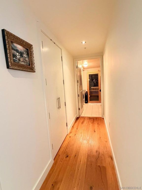 Image 17 of property listing at 1325 Pacific Highway 1301, San Diego, CA 92101