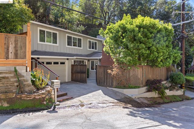 6660 Sobrante Rd, Oakland, CA 94611
