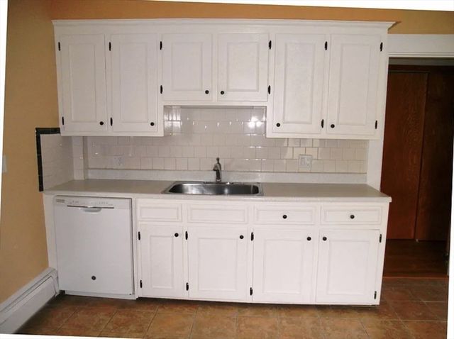 129 Brown St. 2, Waltham, MA 02452