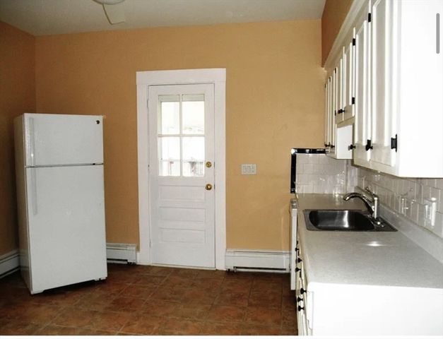 129 Brown St. 2, Waltham, MA 02452