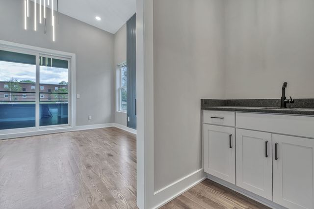 1911 Hailey Ave, Nashville, TN 37218