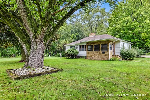 3505 S Sheridan Road, Sheridan, MI 48884