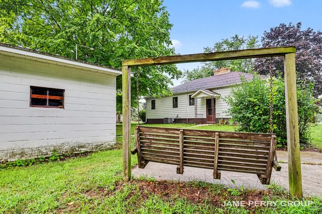 3505 S Sheridan Road, Sheridan, MI 48884