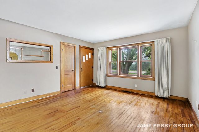 3505 S Sheridan Road, Sheridan, MI 48884