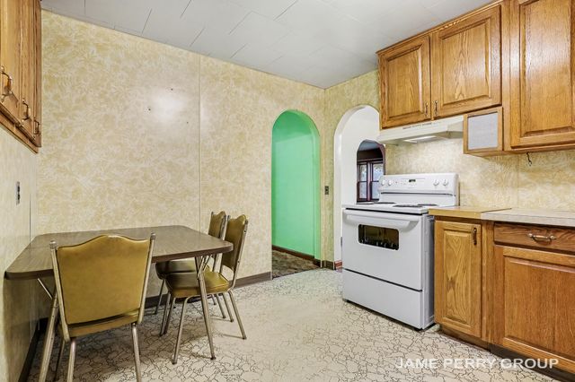 3505 S Sheridan Road, Sheridan, MI 48884