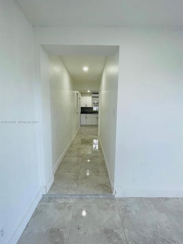 2437 NW 98th St, Miami, FL 33147
