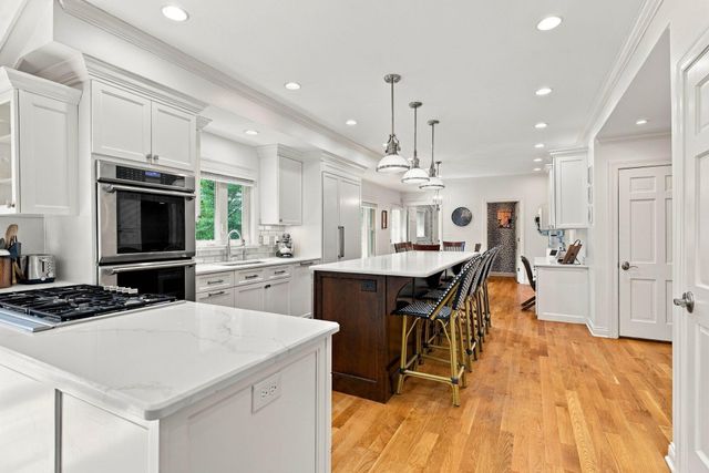 3837 Carleton Drive, Lexington, KY 40510