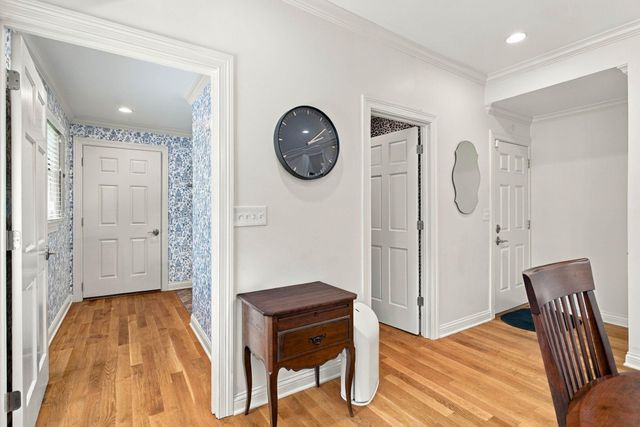 3837 Carleton Drive, Lexington, KY 40510
