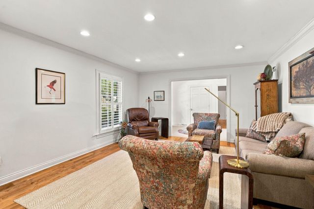 3837 Carleton Drive, Lexington, KY 40510