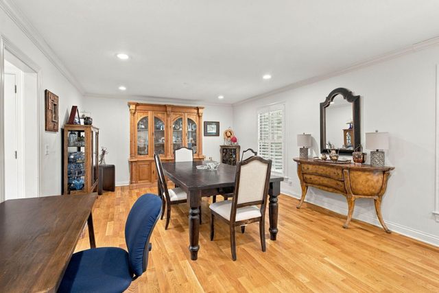 3837 Carleton Drive, Lexington, KY 40510