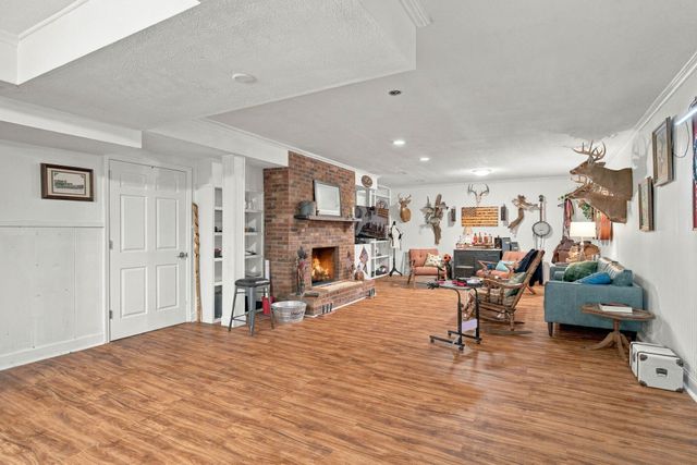 3837 Carleton Drive, Lexington, KY 40510