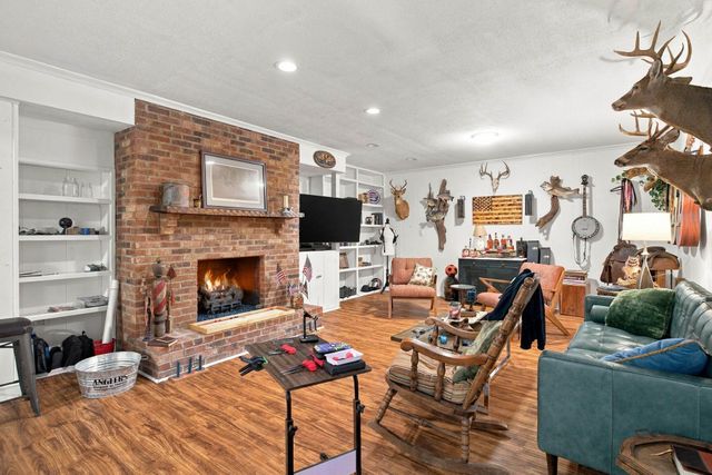 3837 Carleton Drive, Lexington, KY 40510