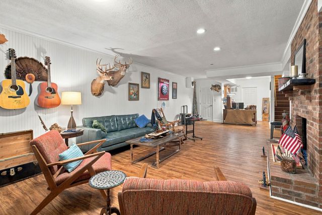 3837 Carleton Drive, Lexington, KY 40510