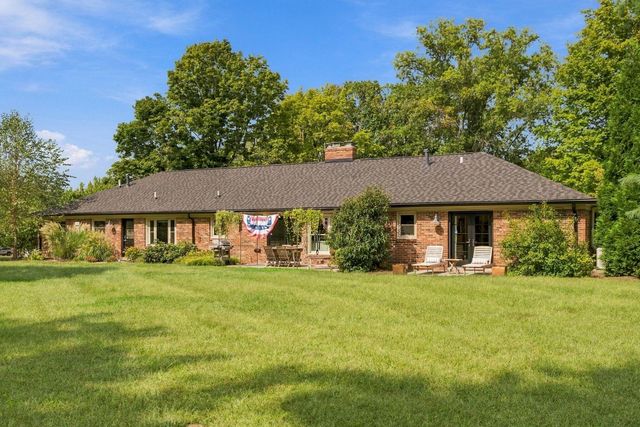 3837 Carleton Drive, Lexington, KY 40510