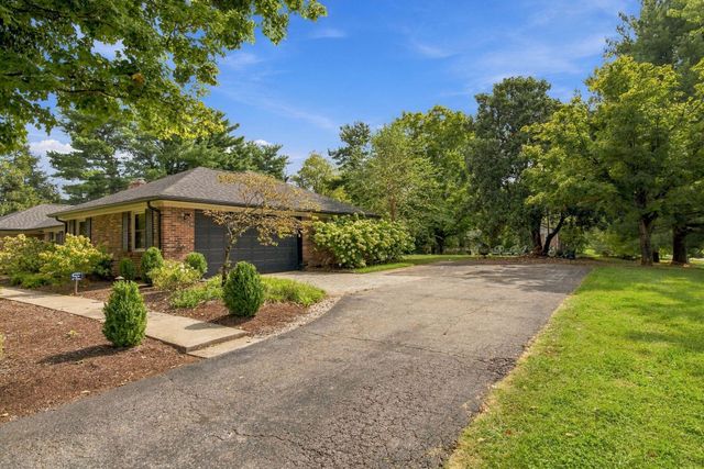 3837 Carleton Drive, Lexington, KY 40510