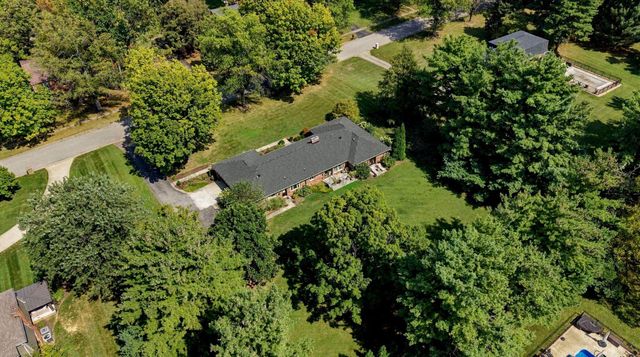 3837 Carleton Drive, Lexington, KY 40510