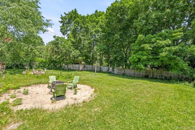 2 Shirley Drive, Patterson, NY 12563