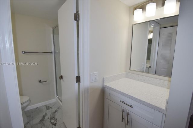8592 W Sunrise Boulevard 303, Plantation, FL 33322