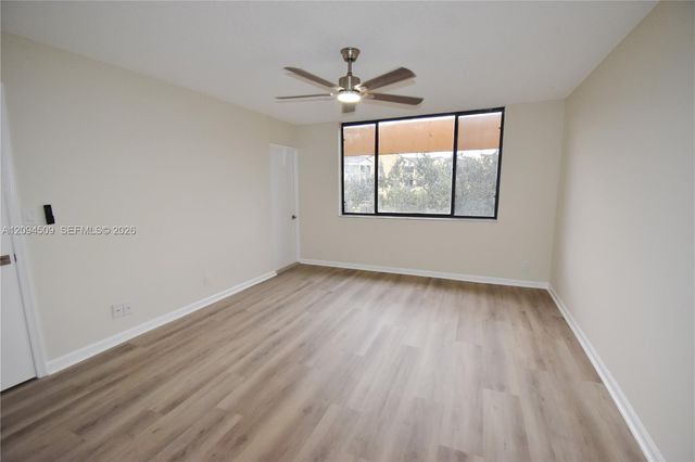 8592 W Sunrise Boulevard 303, Plantation, FL 33322