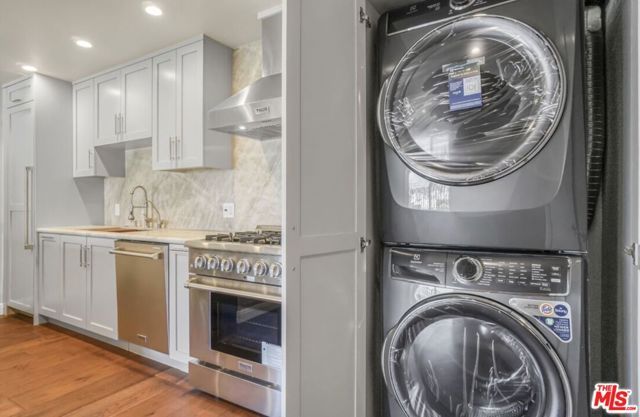 1230 Horn Avenue 605, West Hollywood, CA 90069