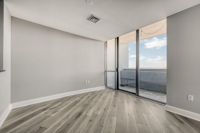 700 Park Regency Place 1207, Atlanta, GA 30326
