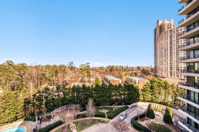 700 Park Regency Place 1207, Atlanta, GA 30326