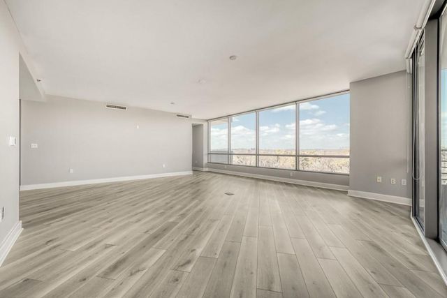 700 Park Regency Place 1207, Atlanta, GA 30326