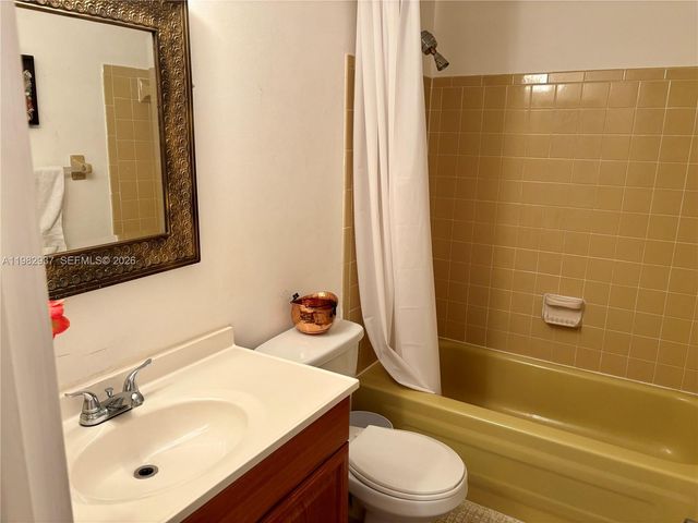 601 NW 80th Ave 207, Margate, FL 33063