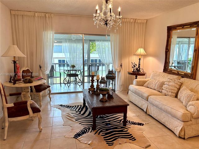 601 NW 80th Ave 207, Margate, FL 33063