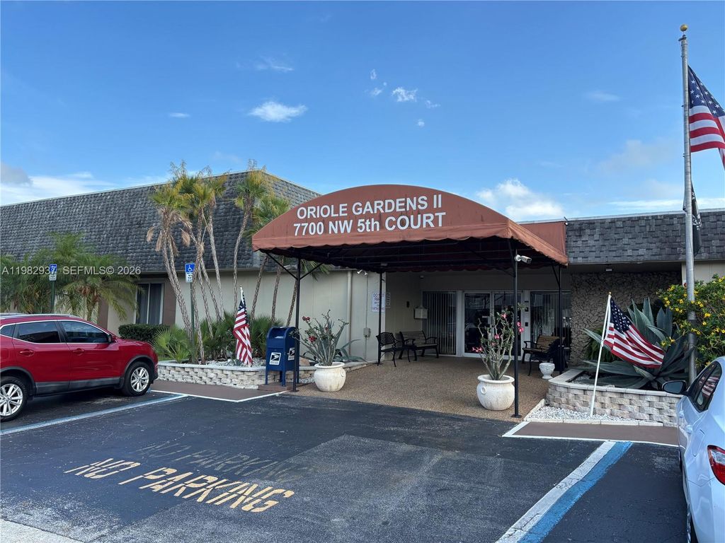 601 NW 80th Ave 207, Margate, FL 33063