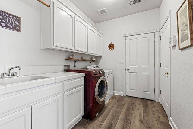 13003 Sweetbriar Ct, Auburn, CA 95603