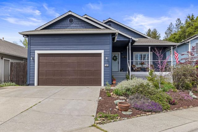 13003 Sweetbriar Ct, Auburn, CA 95603