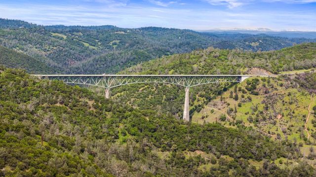 13003 Sweetbriar Ct, Auburn, CA 95603